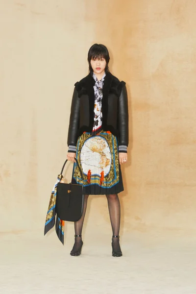 Look 2